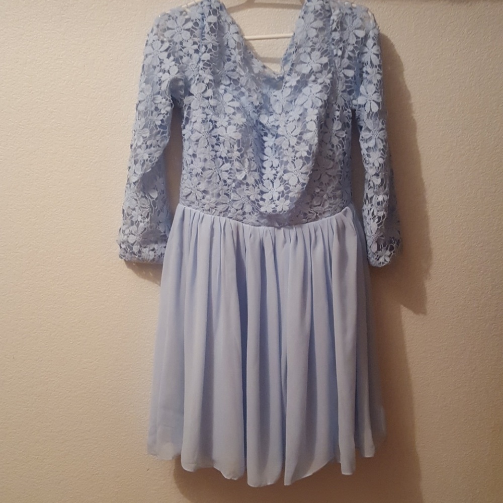 DRESS